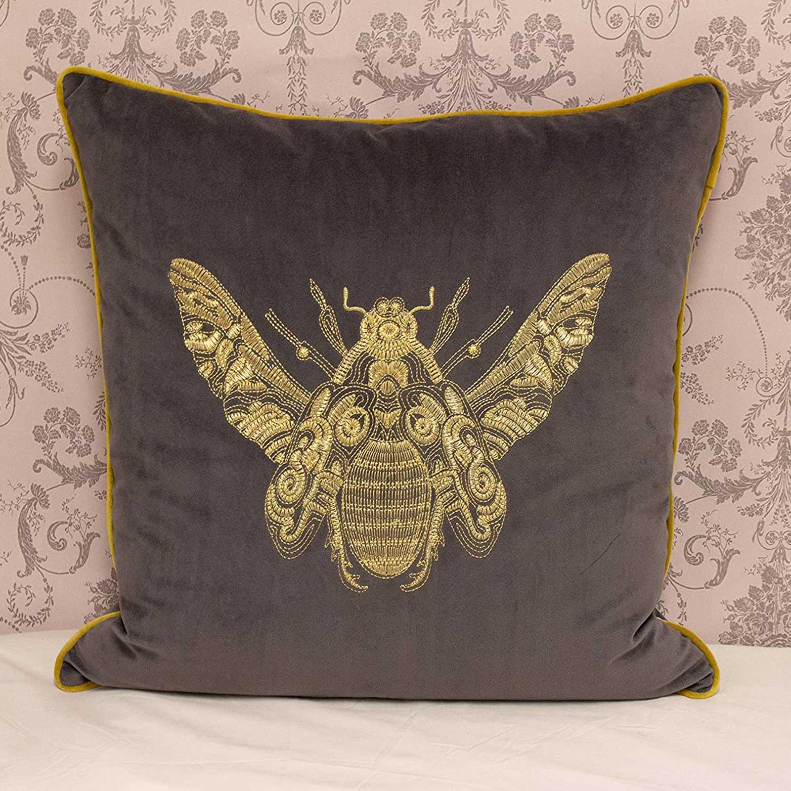 paoletti bee cushion