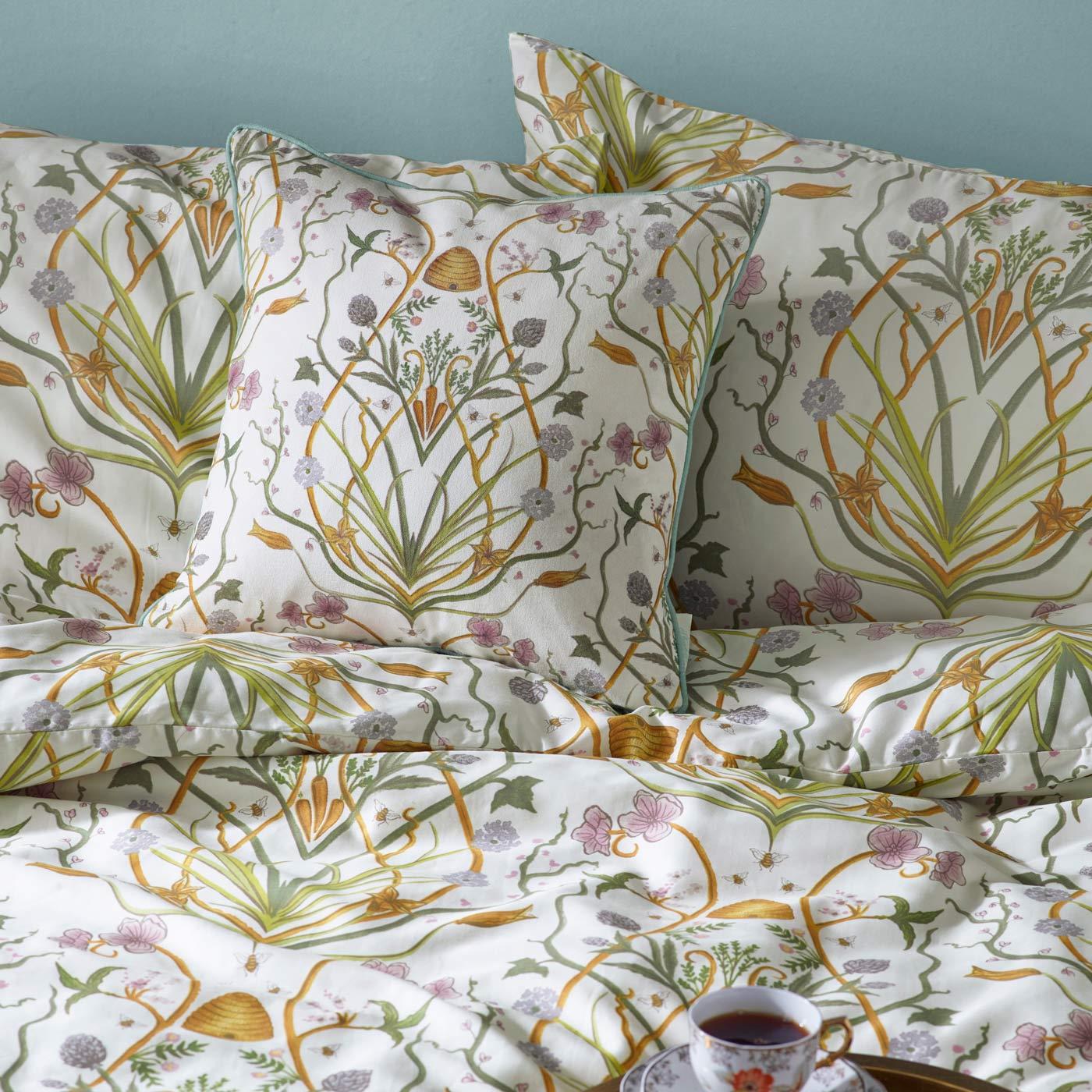 The Chateau by Angel Strawbridge Potagerie Duvet Covers Cream Quilt