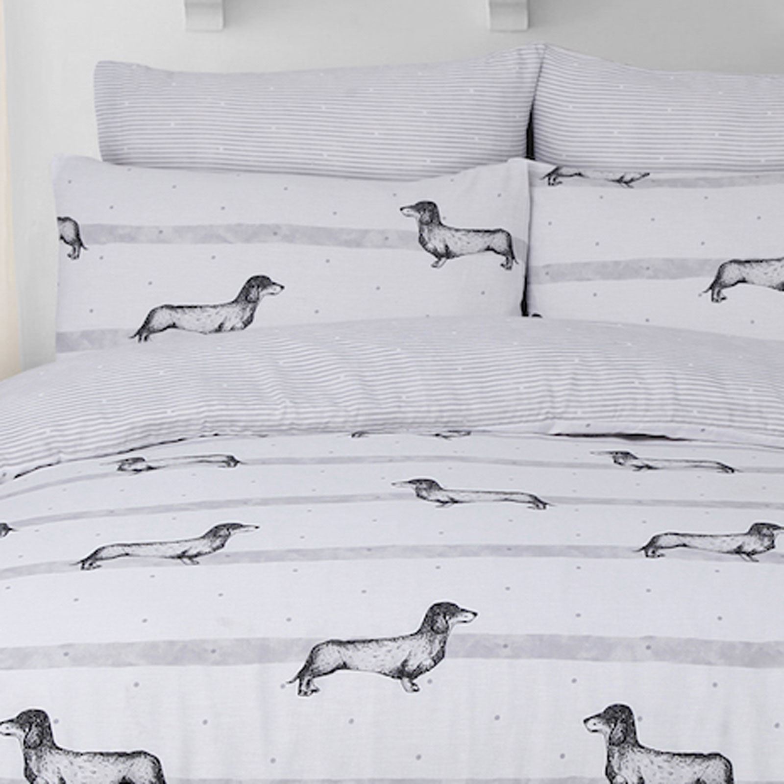 Duvet Covers Sausage Dog Daschund Print Easy Care Quilt Bedding Sets Ochre Grey eBay