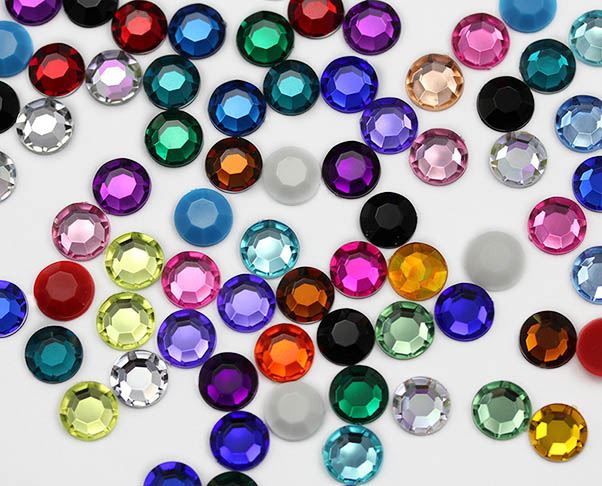 15mm Green Emerald H106 Acrylic Rhinestones - 50 PCS