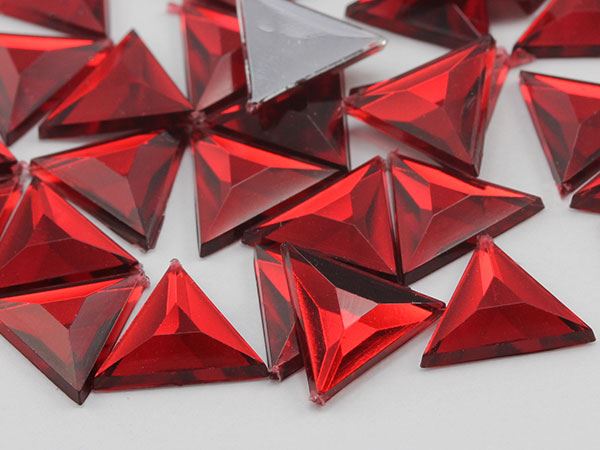 5mm Red Ruby Garnet A28 Flat Back Acrylic Triangle Gemstones - 150 Pieces