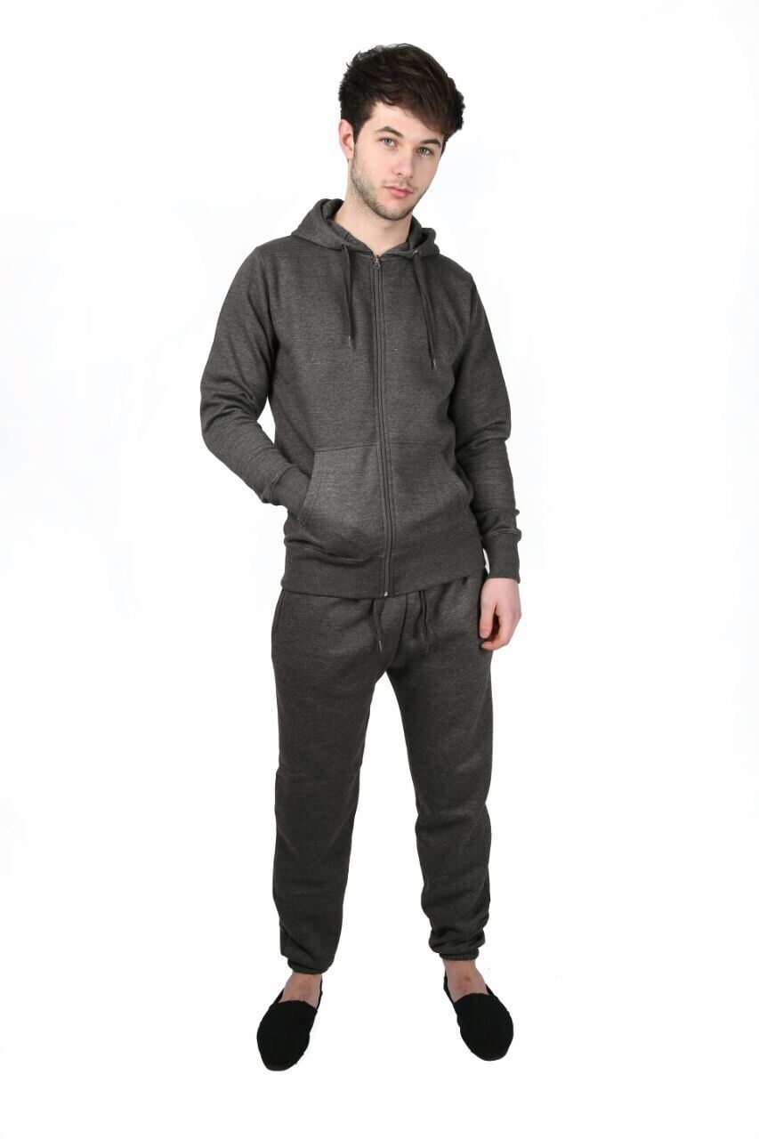 Mens jogger tracksuits Subscribe to Sports Direct. Sign up now to get exclusive product updates and information.