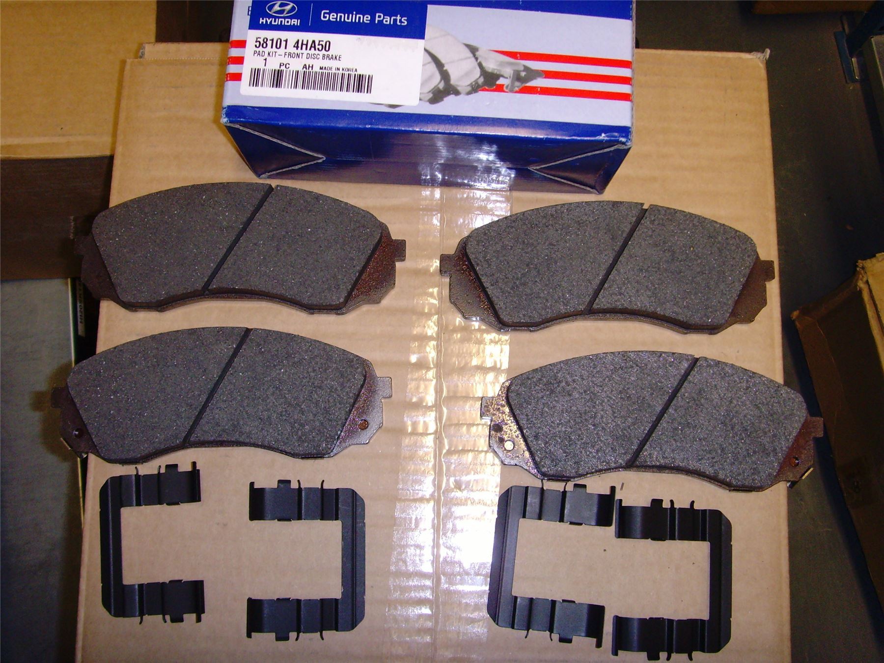 Genuine Hyundai Front Brake Pads H1 2007-2015 581014HA50 | eBay