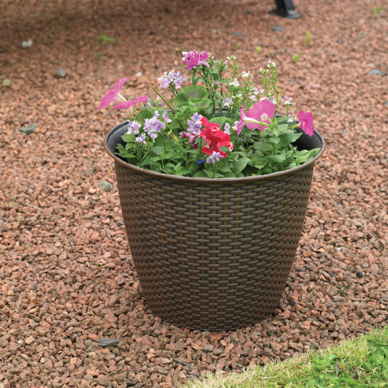 Large or Small Rattan Effect Plastic Garden Outdoor Flower Pot Planter