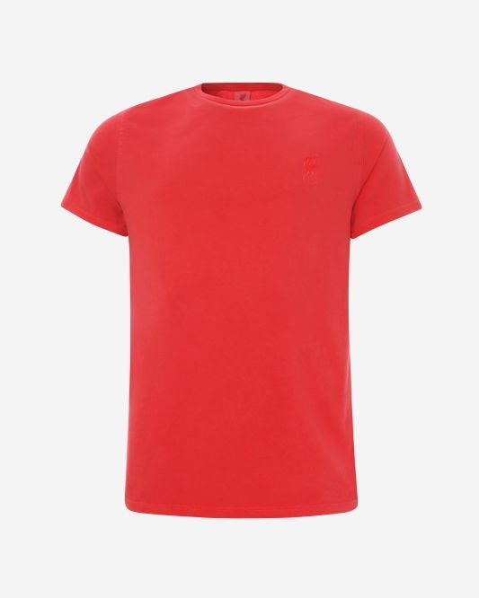 washed red t shirt