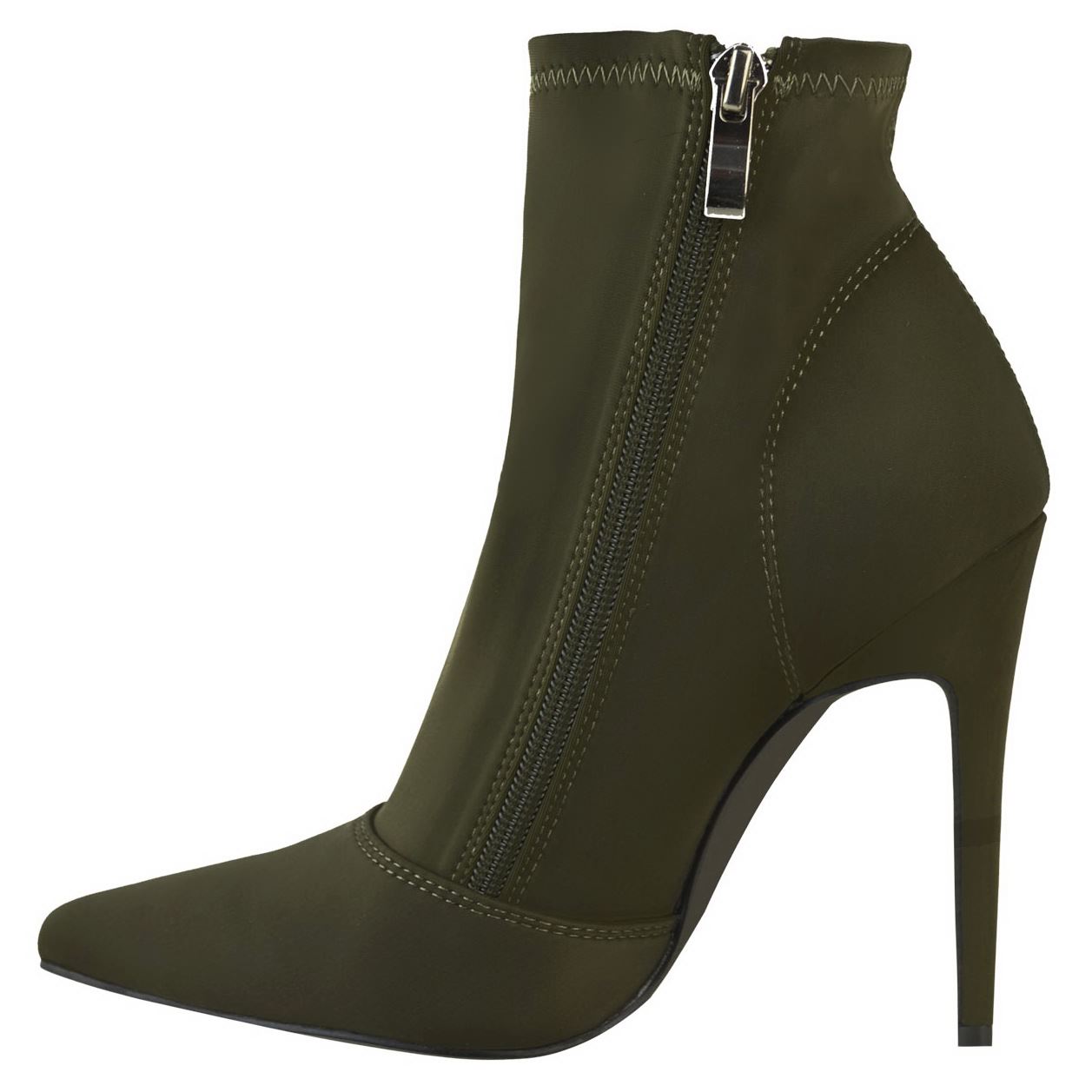 chaussure a talon aiguille tres haut