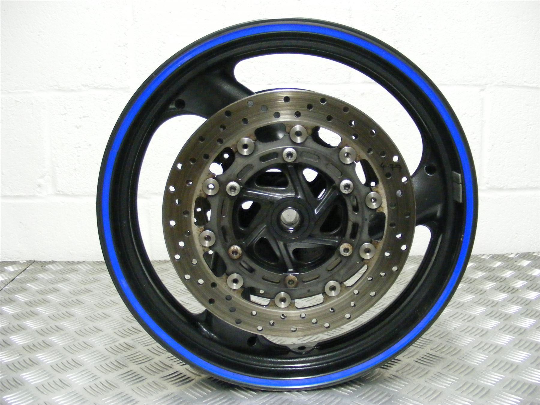 Yamaha Yzf 1000 R >> Yamaha Yzf1000r Yzf 1000 R Yzf1000 Thunderace 1997 Front Wheel Yamaha Yzf 1000 R >> Yamaha Yzf1000r Yzf 1000 R Yzf1000 Thunderace 1997 Front Wheel