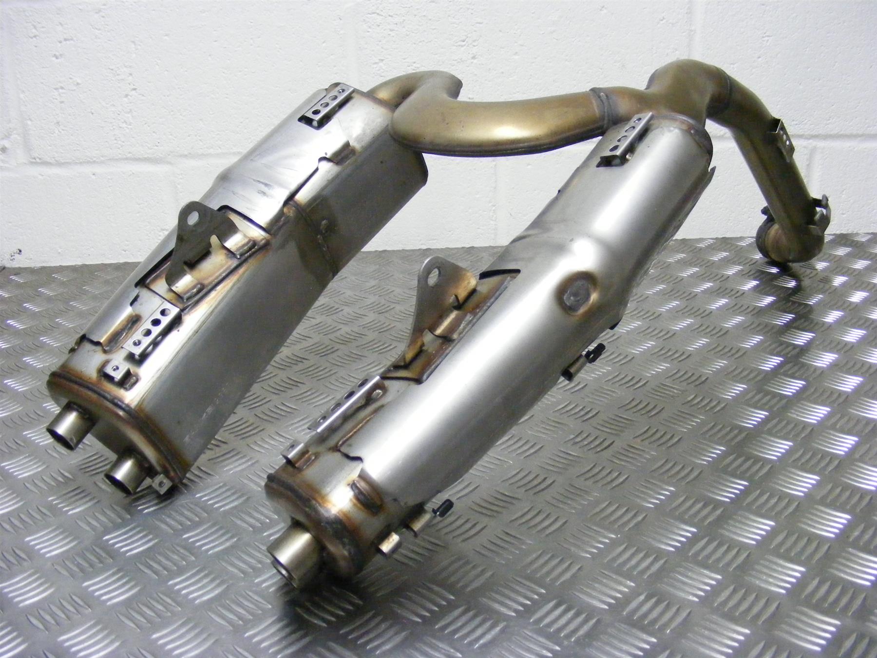vfr800 vtec exhaust