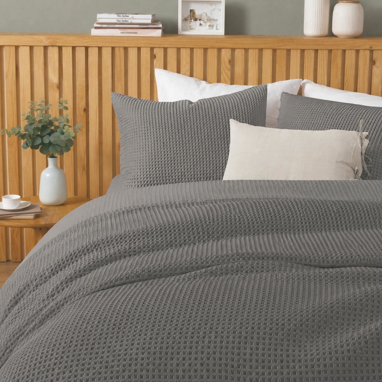 {{Title}}