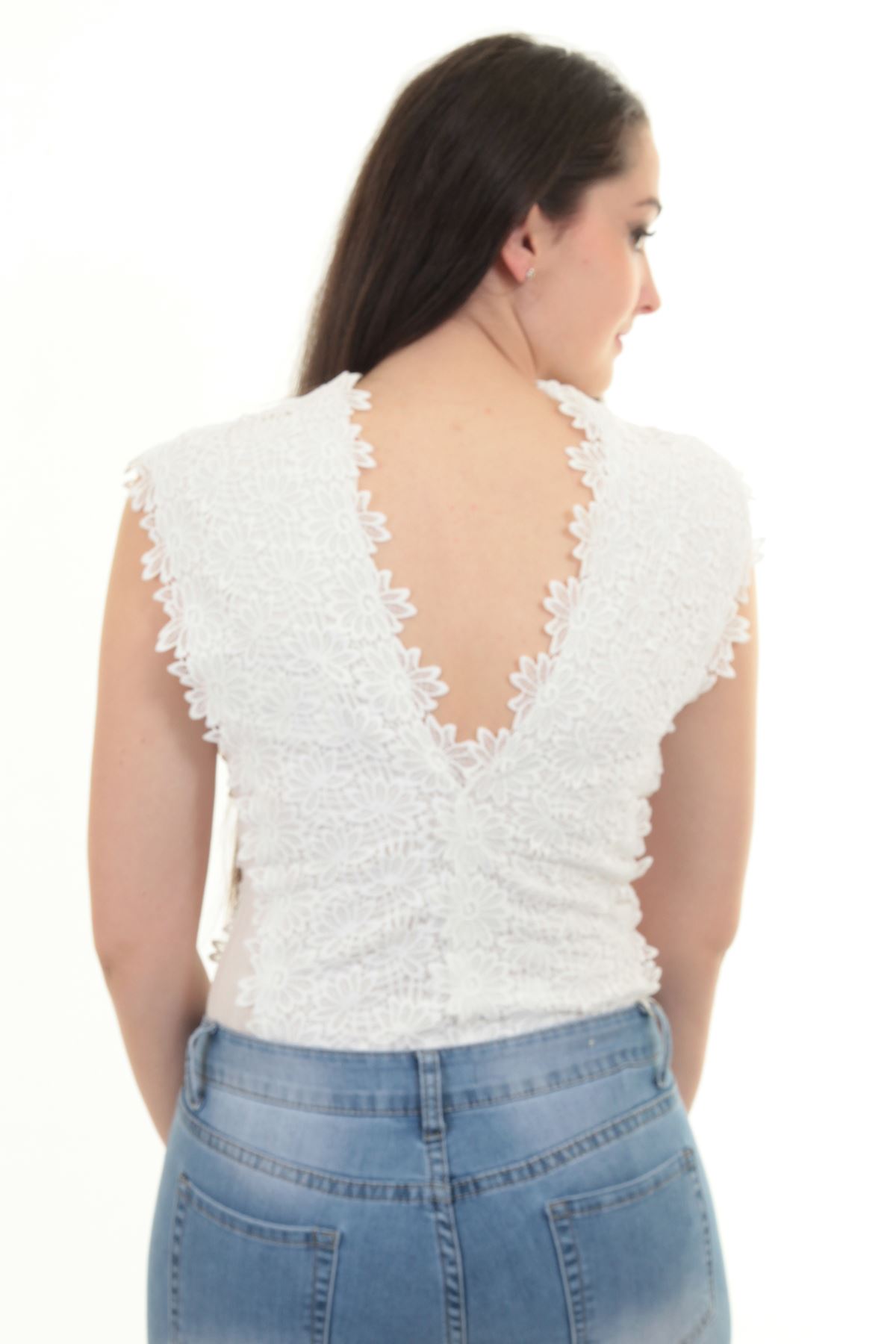 Womens Plunge V Neck Back Sleeveless Lined Floral Lace Leotard Bodysuit Top