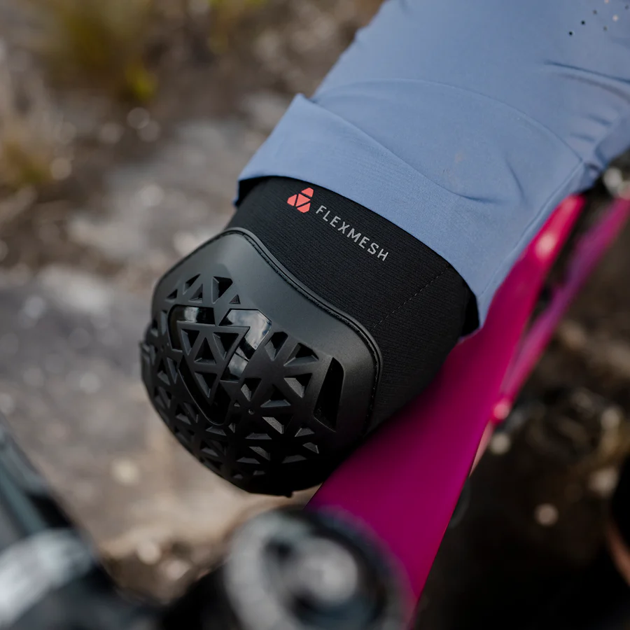 Leatt - Knee Guard FlexMesh