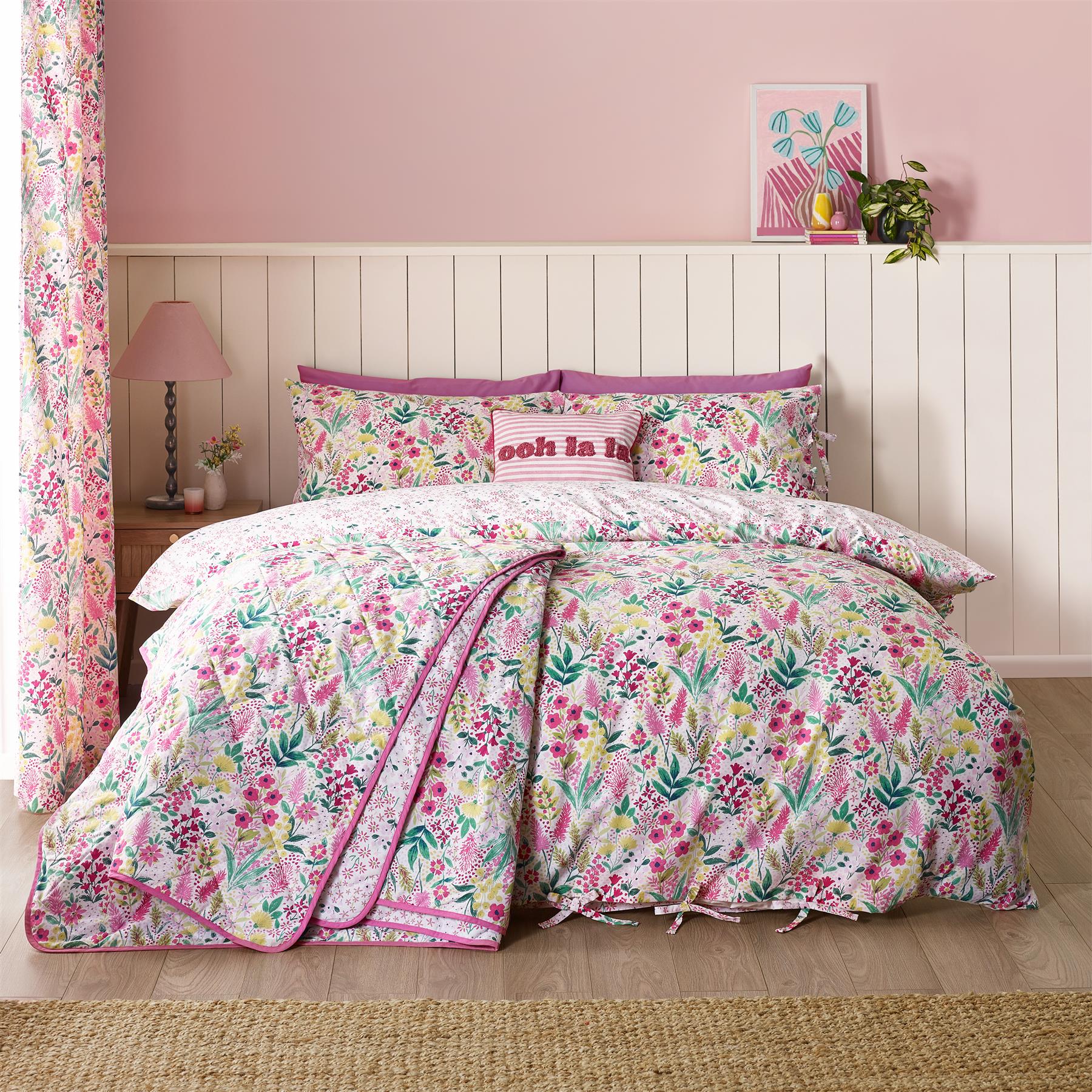 Catherine Lansfield Tilly Floral Duvet Cover Set Curtains Bedspread Reversible - Picture 29 of 44
