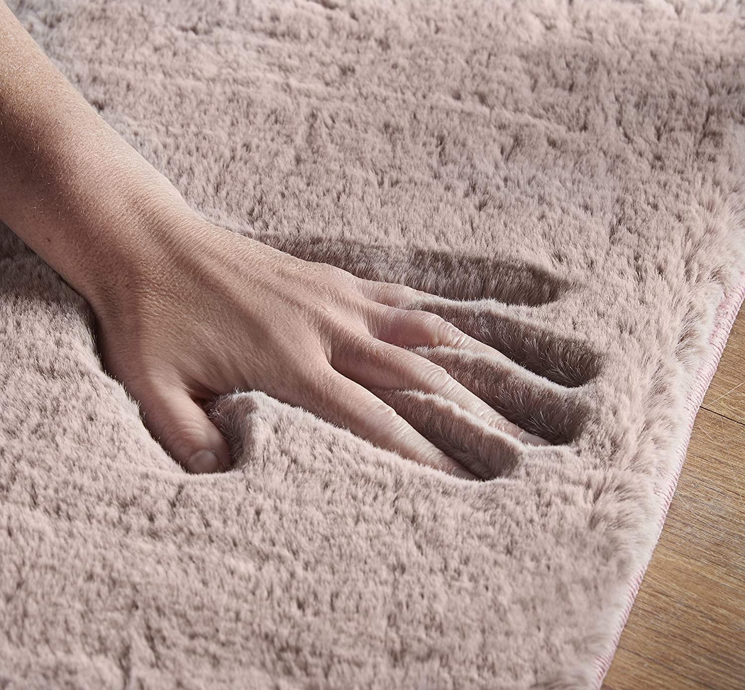 Faux Rabbit Fur Rug Super Soft Large Thick Pile Luxurious AntiSlip Rug