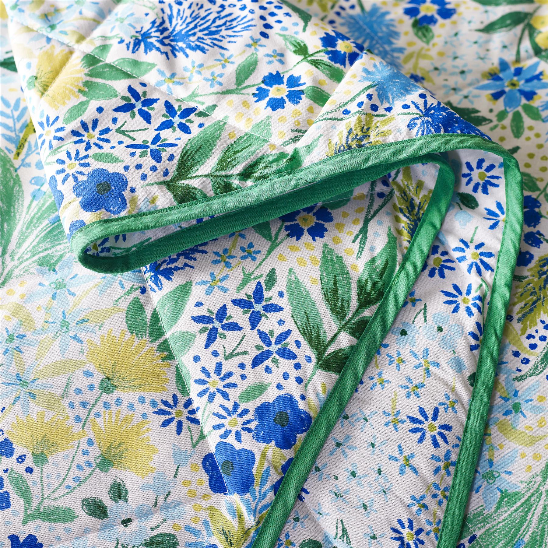Catherine Lansfield Tilly Floral Duvet Cover Set Curtains Bedspread Reversible - Picture 24 of 44