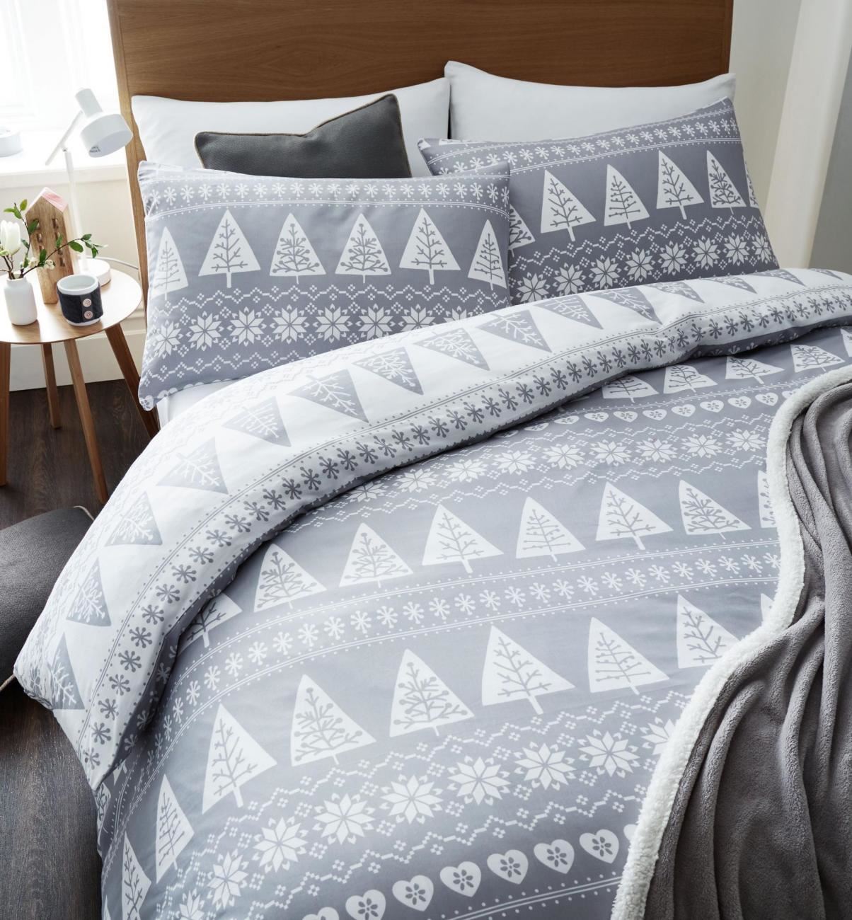 Christmas Kids Quilt Duvet Cover Bedding Bed Sets 5 Sizes Festive Santa