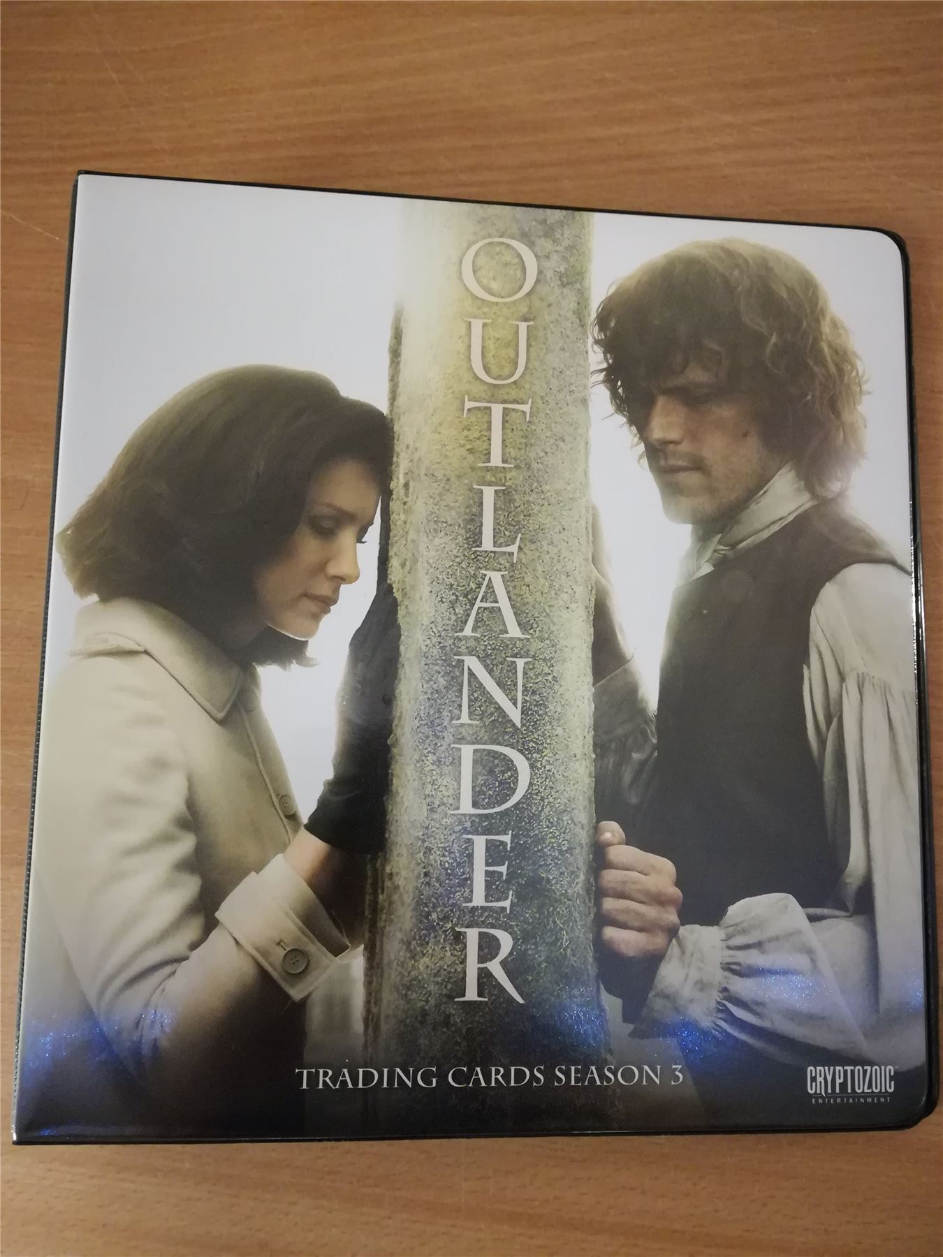 Arrow Season 4 Official Cryptozoic Binder