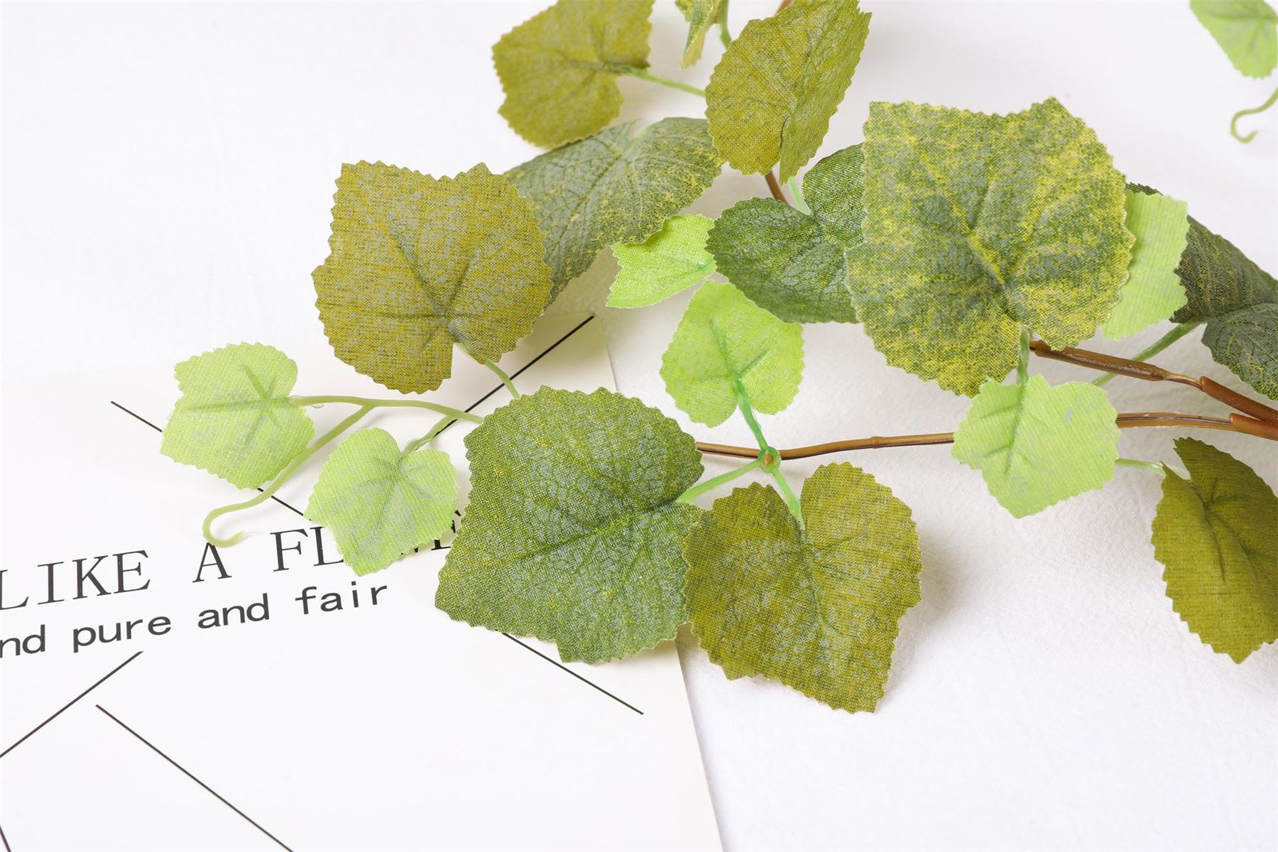 Deluxe Branching Ivy Leaf Garland - MULTI BRANCH SPRAY STYLE PREMIUM - Picture 3 of 9