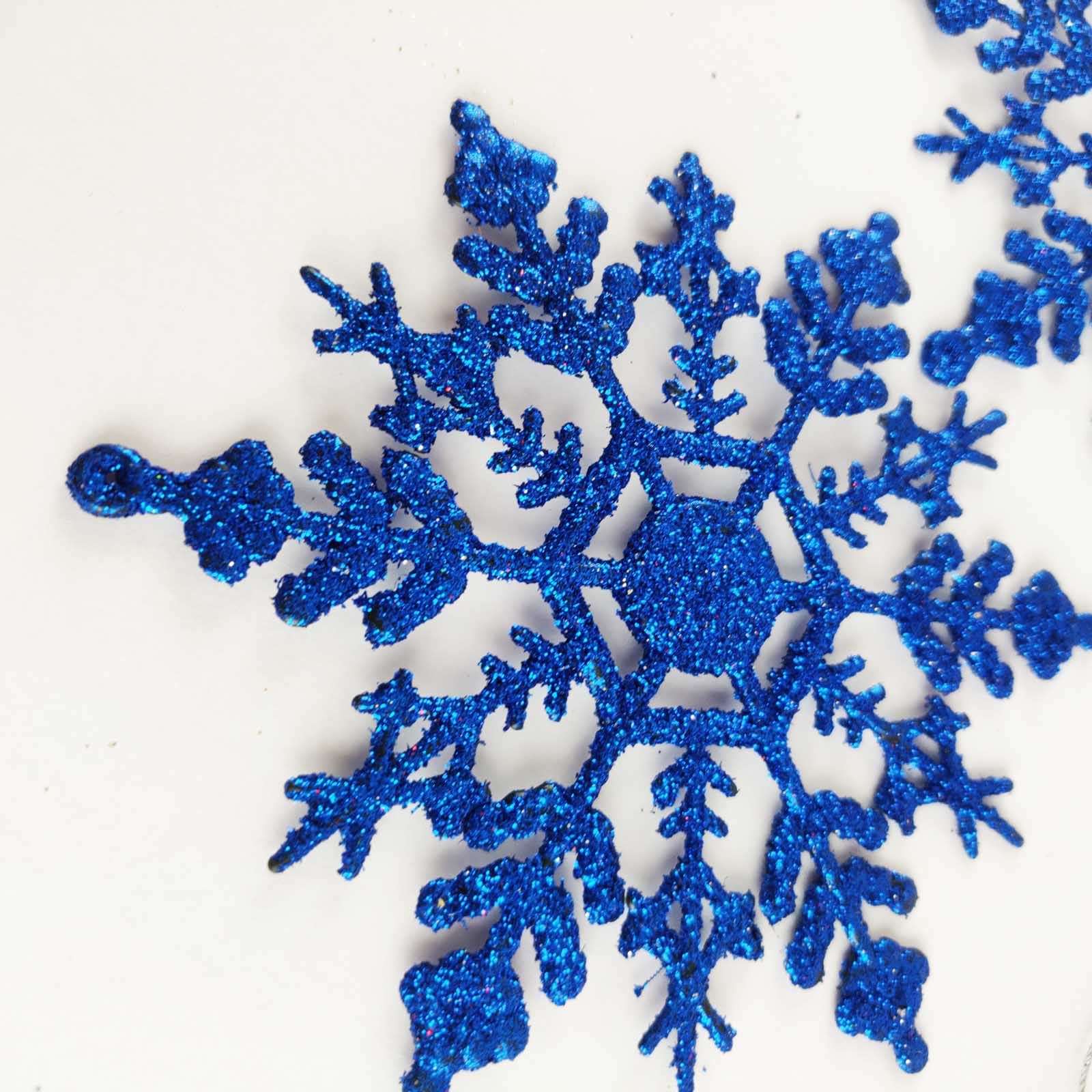 блестящие снежинки. искусственные снежинки. блестящие снежинки. блестящие снежинки. декоративные снежинки.