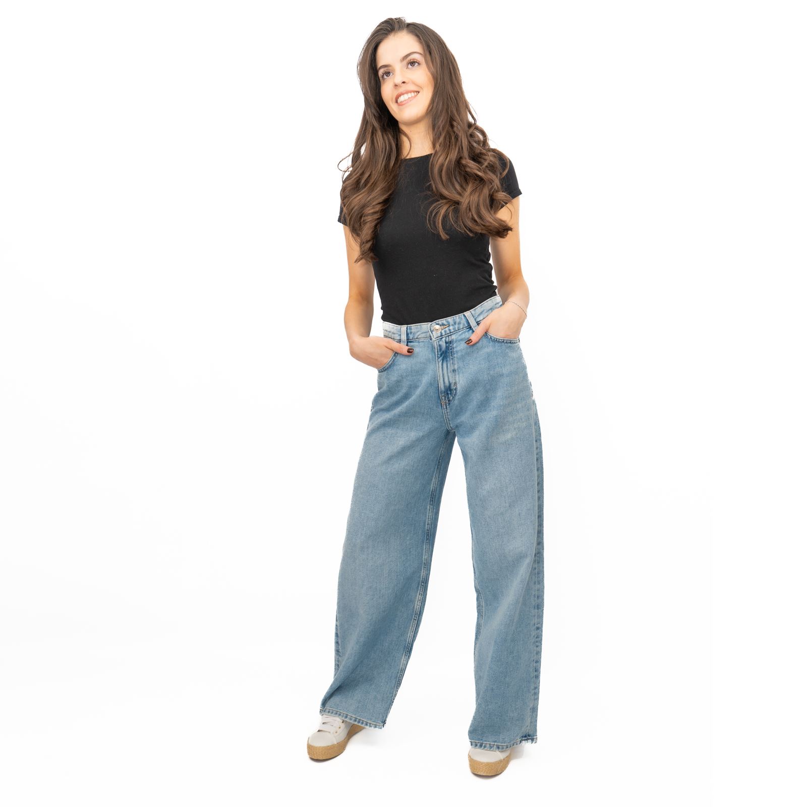 Womens M&S Slouchy Wide Leg Jean Mid Rise Relaxed Soft Light Blue Med Denim - Picture 20 of 25