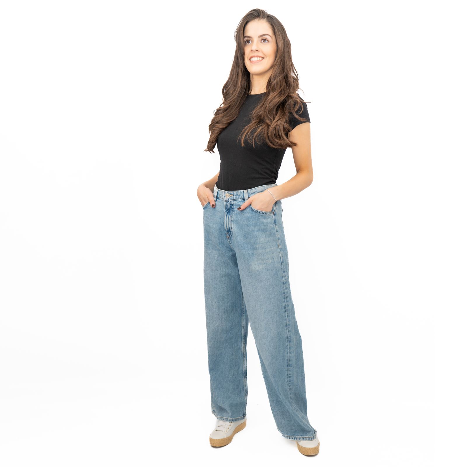 Womens M&S Slouchy Wide Leg Jean Mid Rise Relaxed Soft Light Blue Med Denim - Picture 19 of 25