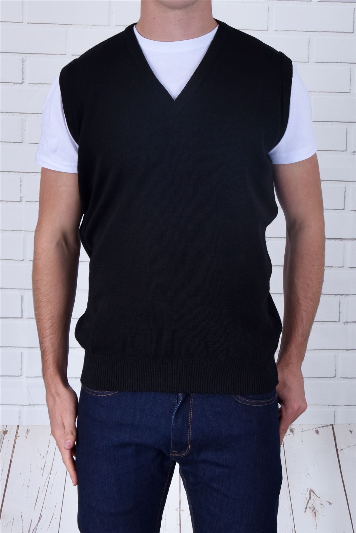 black slipover jumper