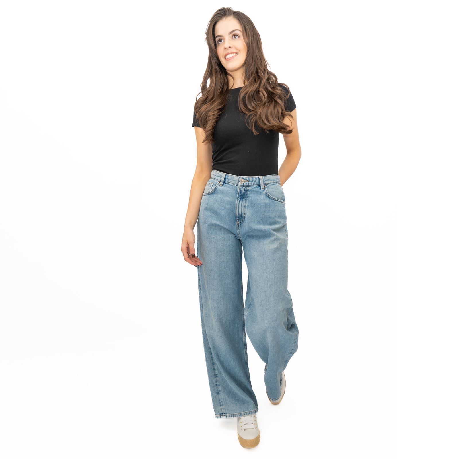 Womens M&S Slouchy Wide Leg Jean Mid Rise Relaxed Soft Light Blue Med Denim - Picture 17 of 25