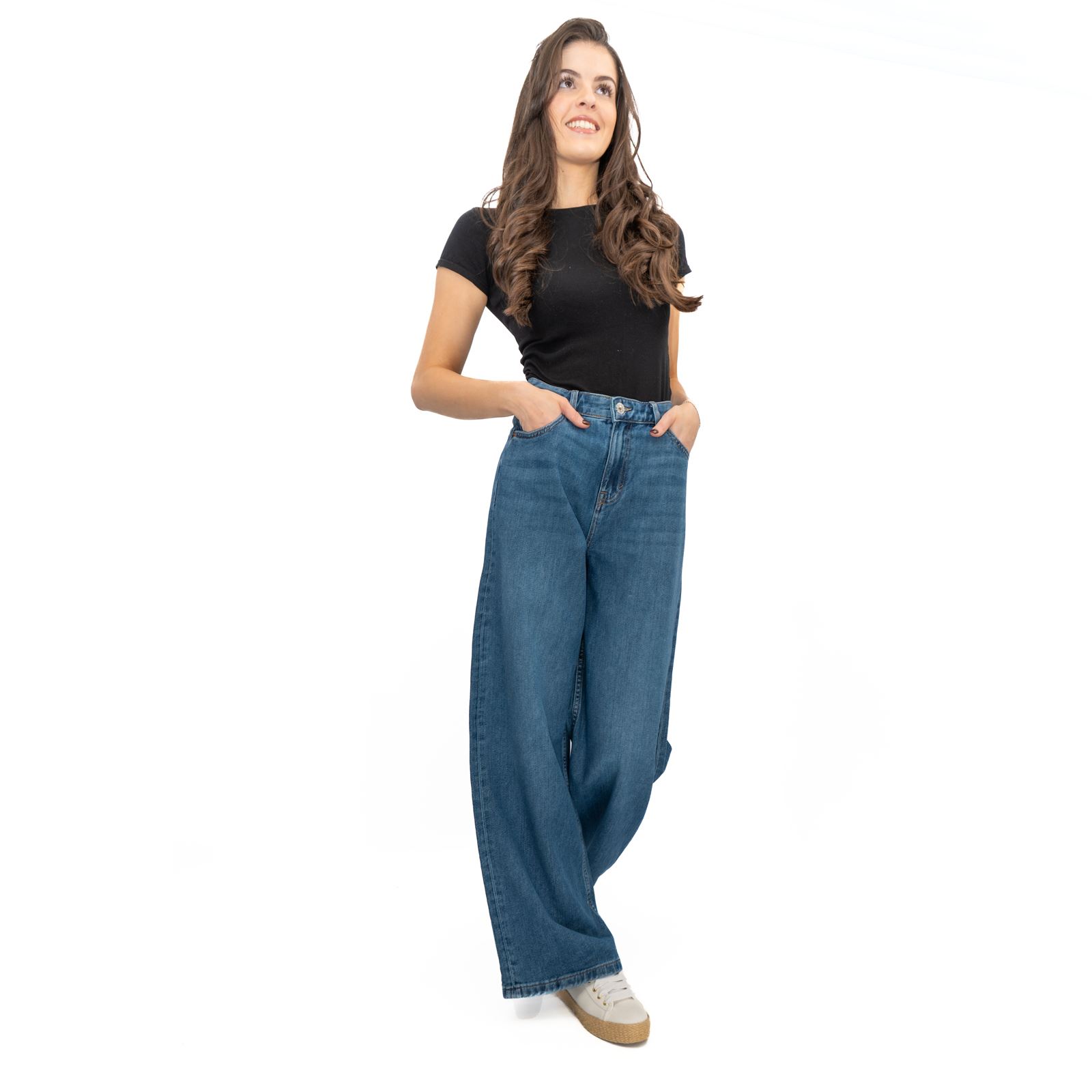 Womens M&S Slouchy Wide Leg Jean Mid Rise Relaxed Soft Light Blue Med Denim - Picture 4 of 25