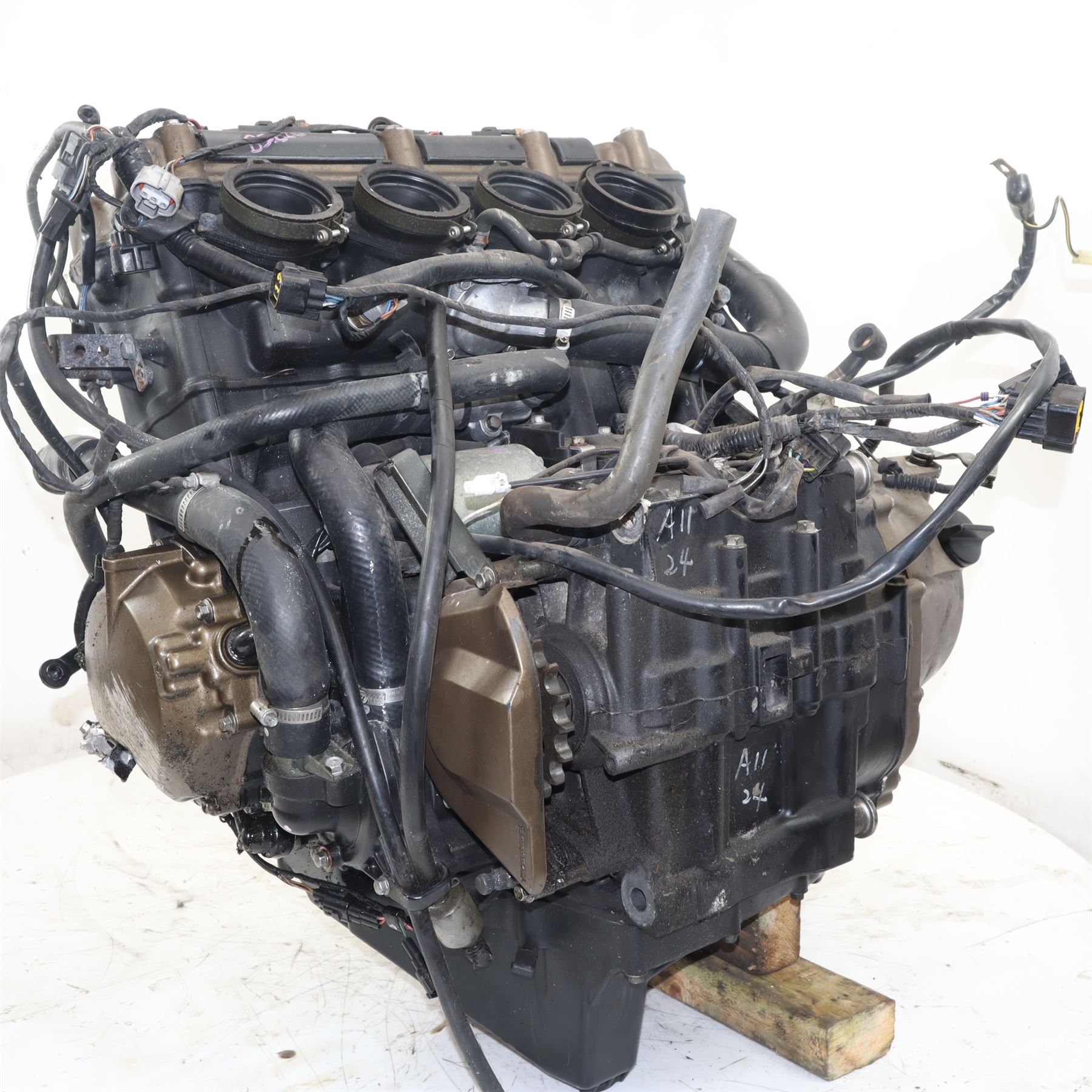2000 KAWASAKI ZX-12R Complete Engine (31,526 Miles) - B50820
