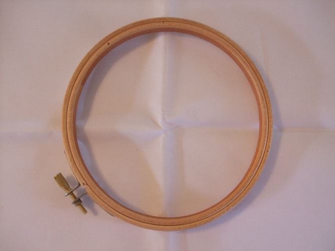 Wooden Cross Stitch / Embroidery Hoop - Choice of Sizes - Picture 4 of 10