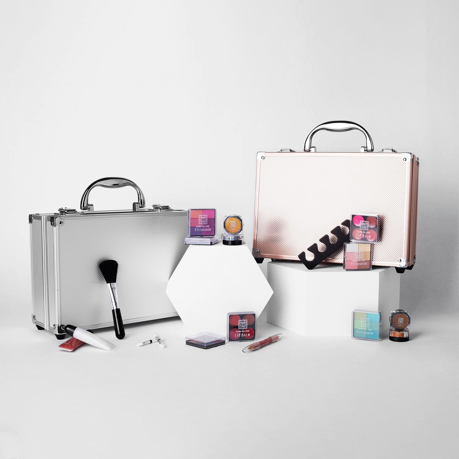Dawn Till Dusk Make Up Large Storage Vanity Case Set Silver/RoseGold, 54pcs - Picture 17 of 26