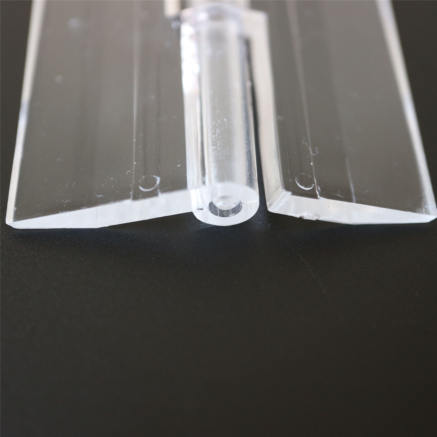 Transparent Clear Plastic Acrylic 200mm Continuous Piano Hinge Hinges