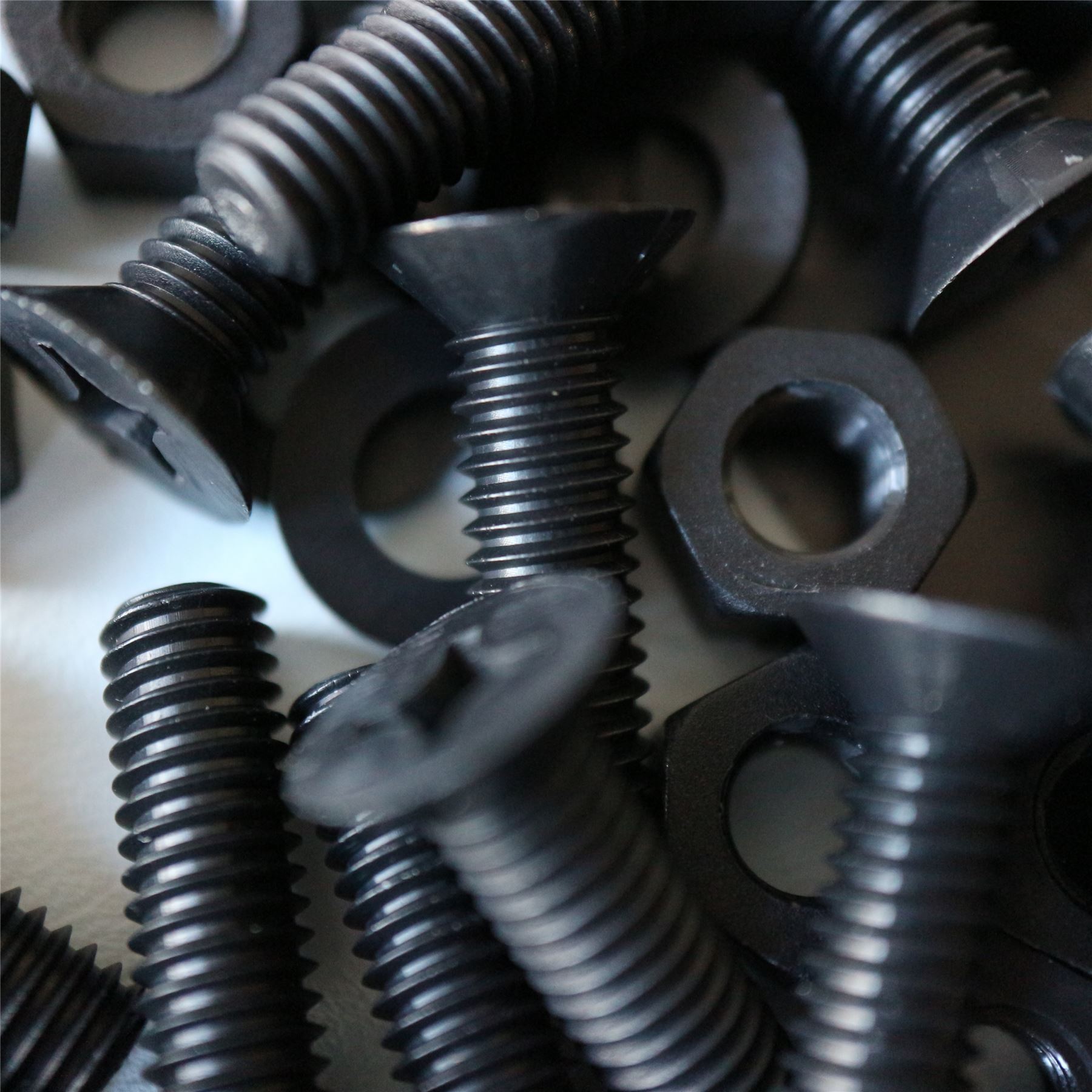 20x Black Countersunk Plastic Nuts & Bolts, M6 x 20mm, AntiCorrosion