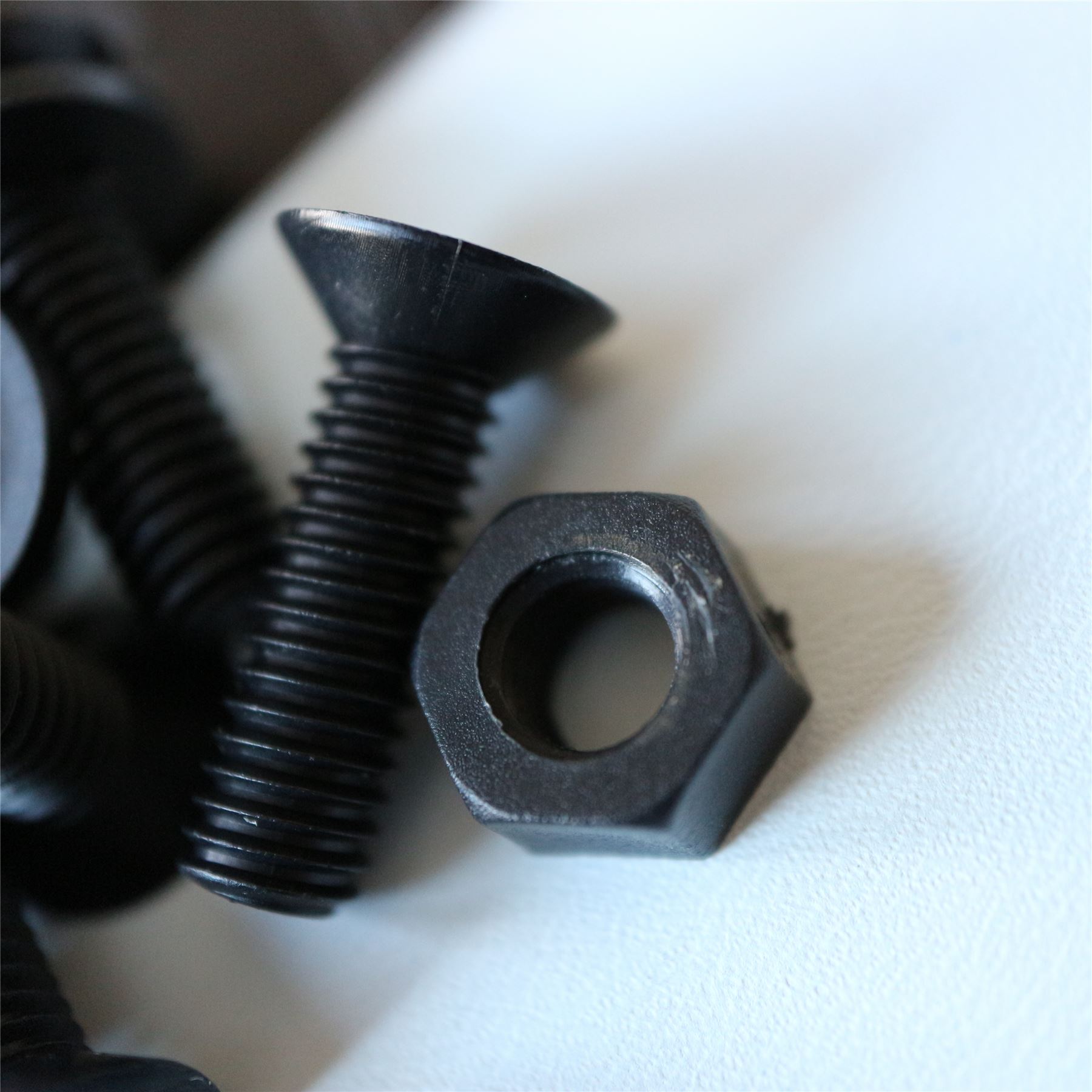 20x Black Countersunk Plastic Nuts & Bolts, M6 x 20mm, AntiCorrosion