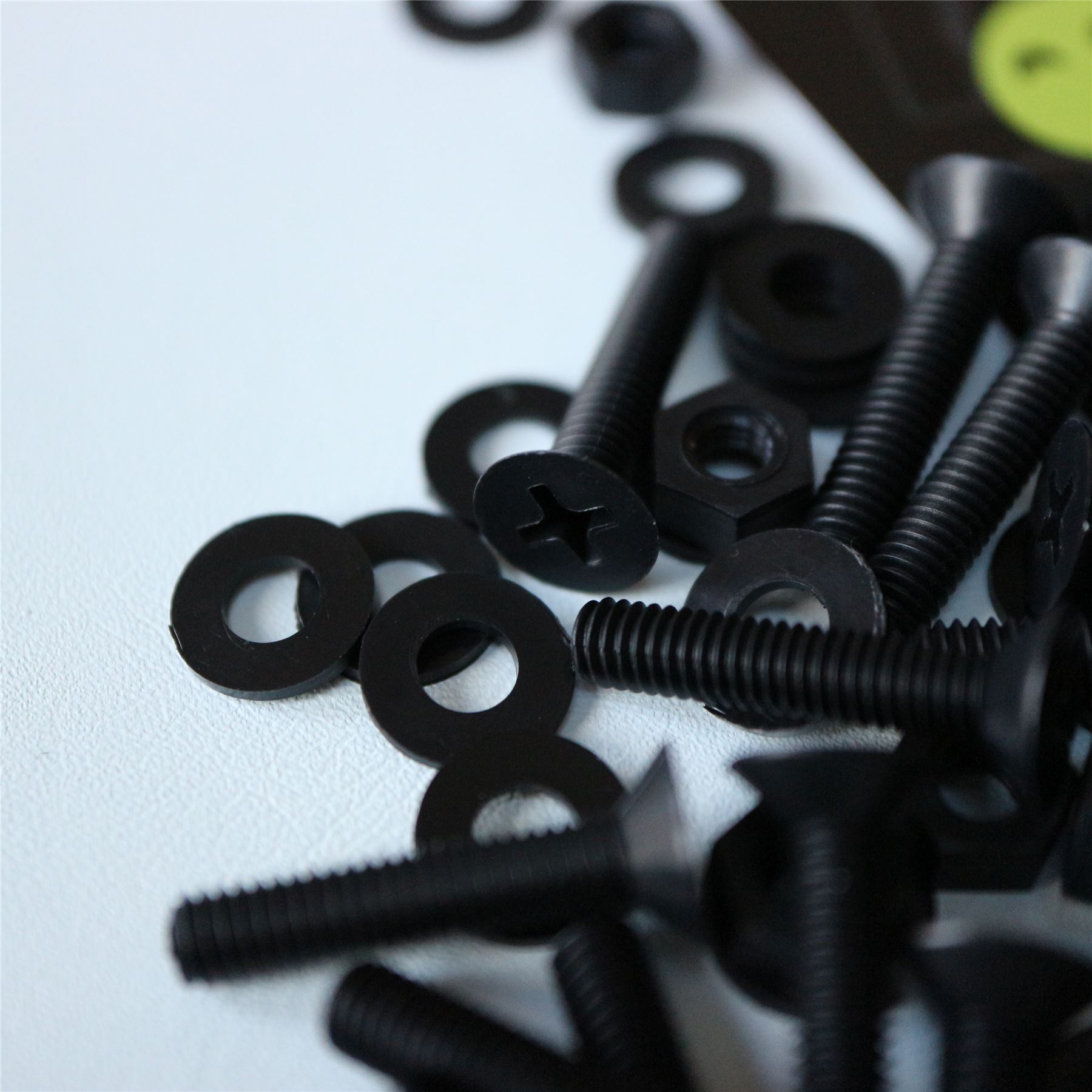 20x Black Countersunk Plastic Nuts & Bolts, M4 x 20mm, AntiCorrosion eBay