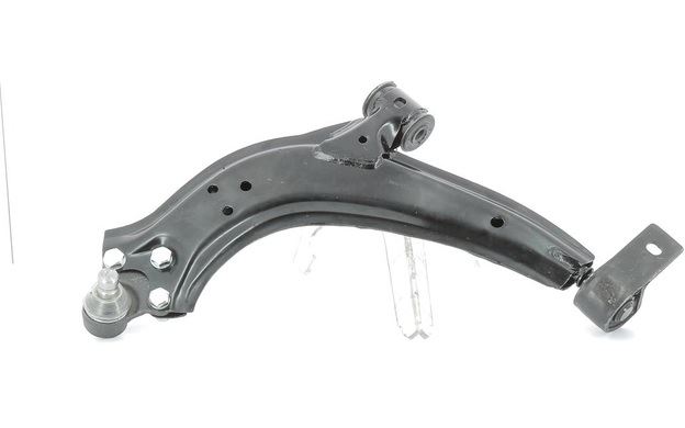 Citroen Xsara Picasso 2000-2010 Front Wishbone Suspension Arm N//S Passenger Side