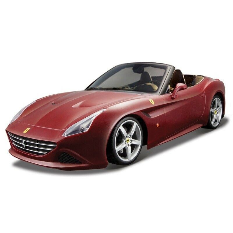 Bburago FERRARI 1:43 Diecast Coleccionable California T Convertible exhiben coche