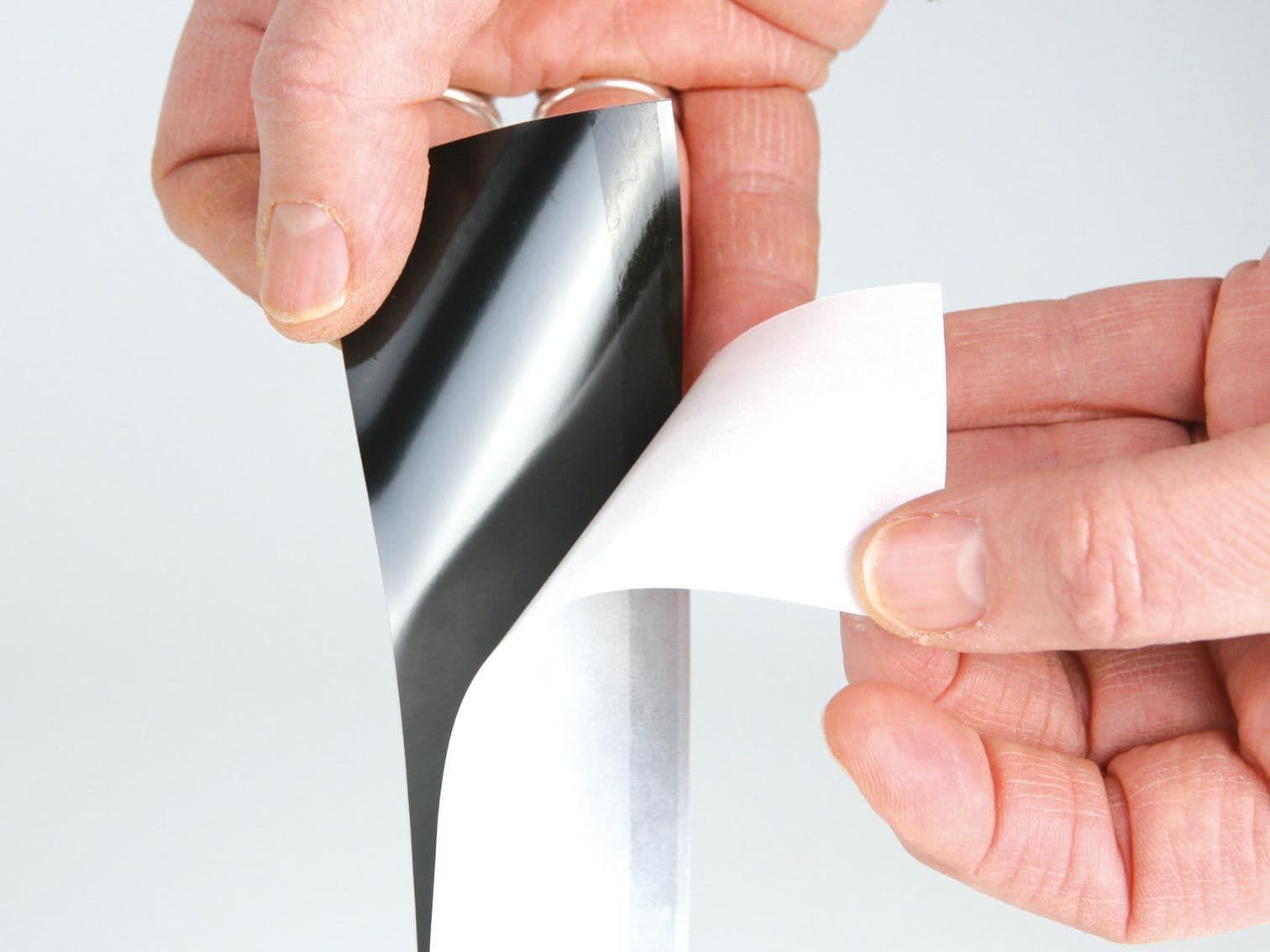 Davo Self Adhesive Easy Mounts - STRIPS - Black/Transparent