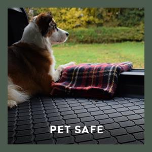 Pet-Friendly Trunk Liner
