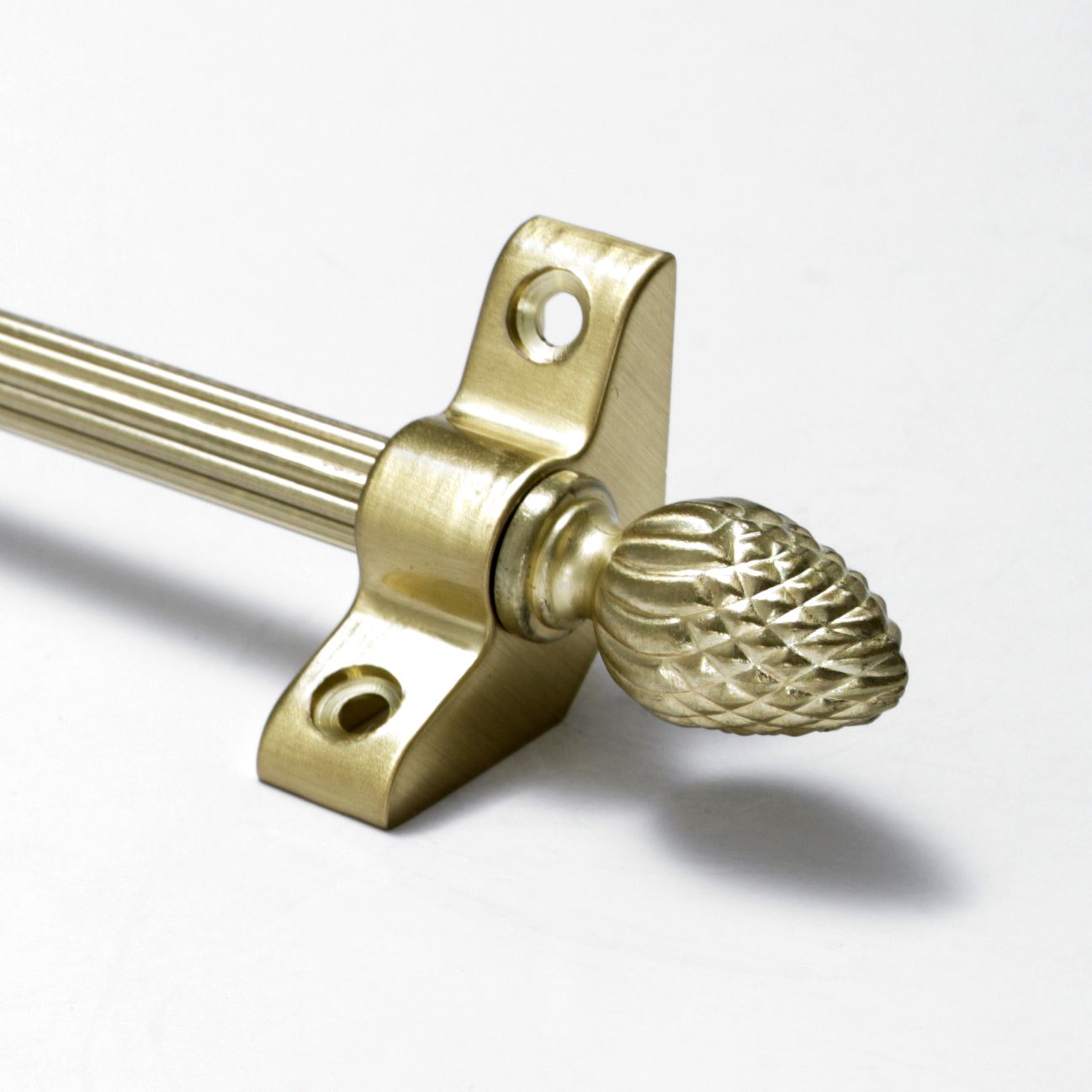 Pine Finial 13 X Satin Brass Stair Rods Norfolk Reed 3//8/" x 36/"