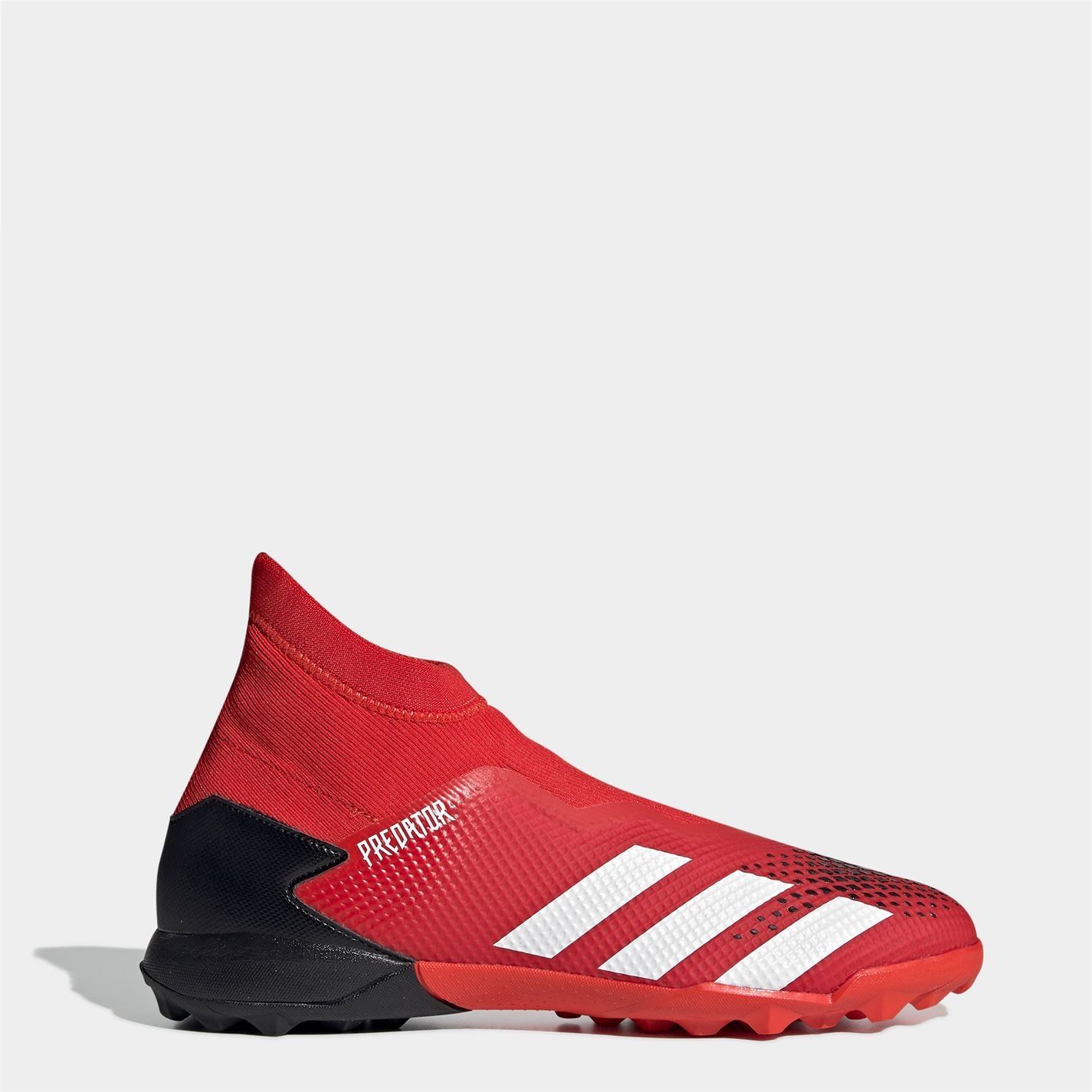 soccer boots laceless