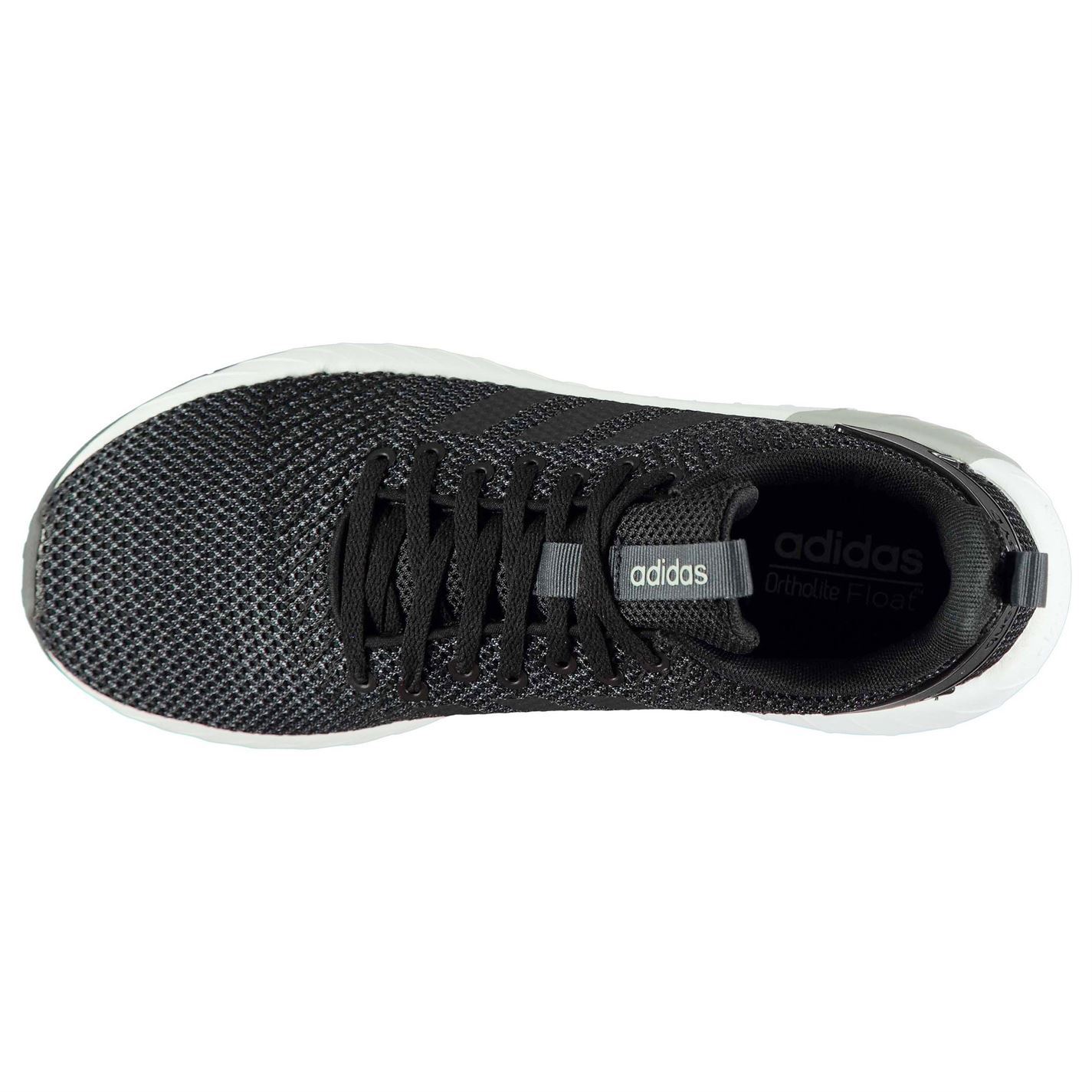 adidas questar da 82 formatori mens nero / bianco / carbonio atletica adidas questar da 82 formatori mens nero / bianco / carbonio atletica