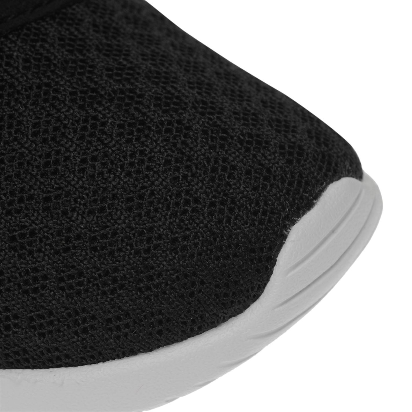 black nike tanjun trainers black nike tanjun trainers