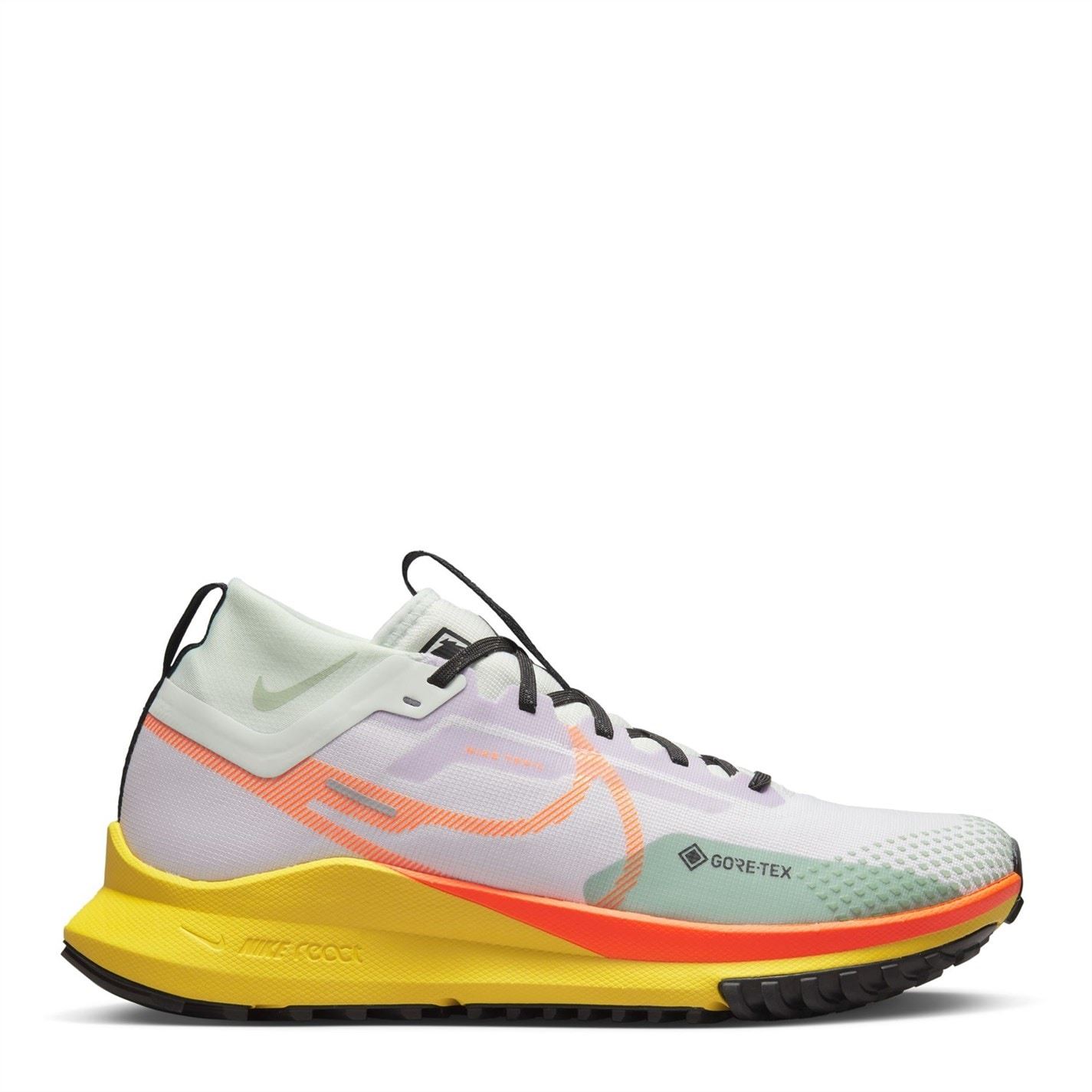 Nike pegasus trail 4 gore