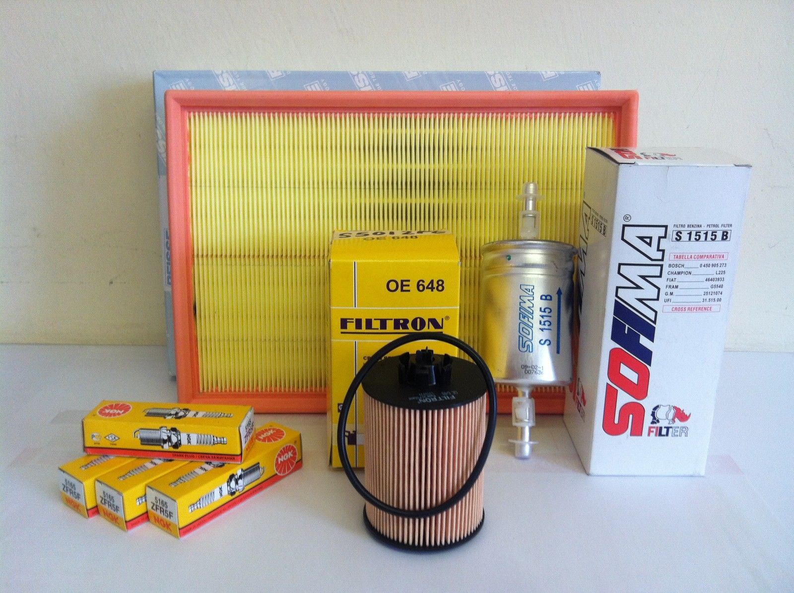 For Vauxhall Corsa 1 2cc 10 04 06 Petrol Service Kit Air Oil Fuel