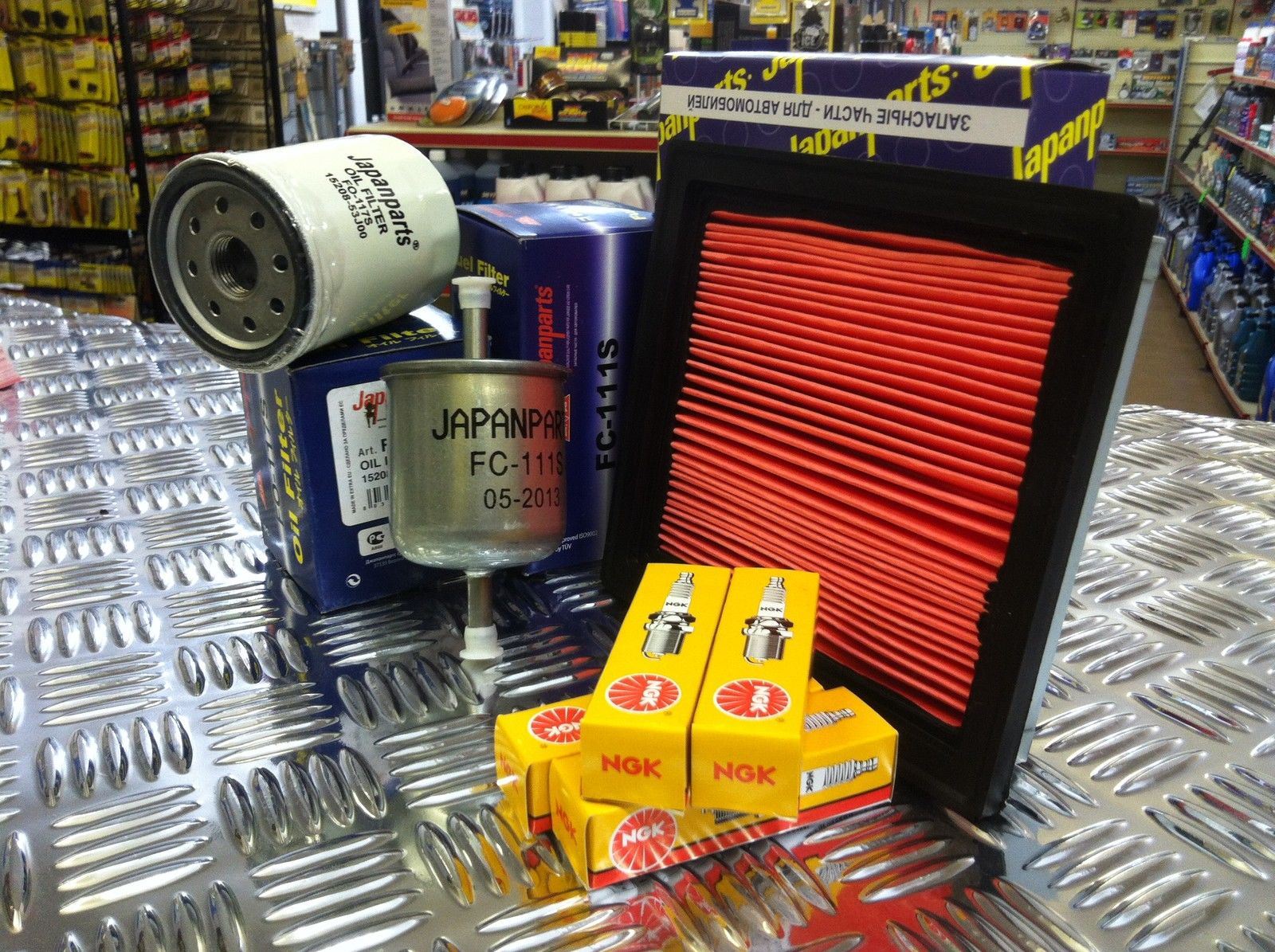 FOR NISSAN NOTE 1.4 SERVICE KIT AIR FUEL OIL FILTER NGK SPARK PLUGS eBay