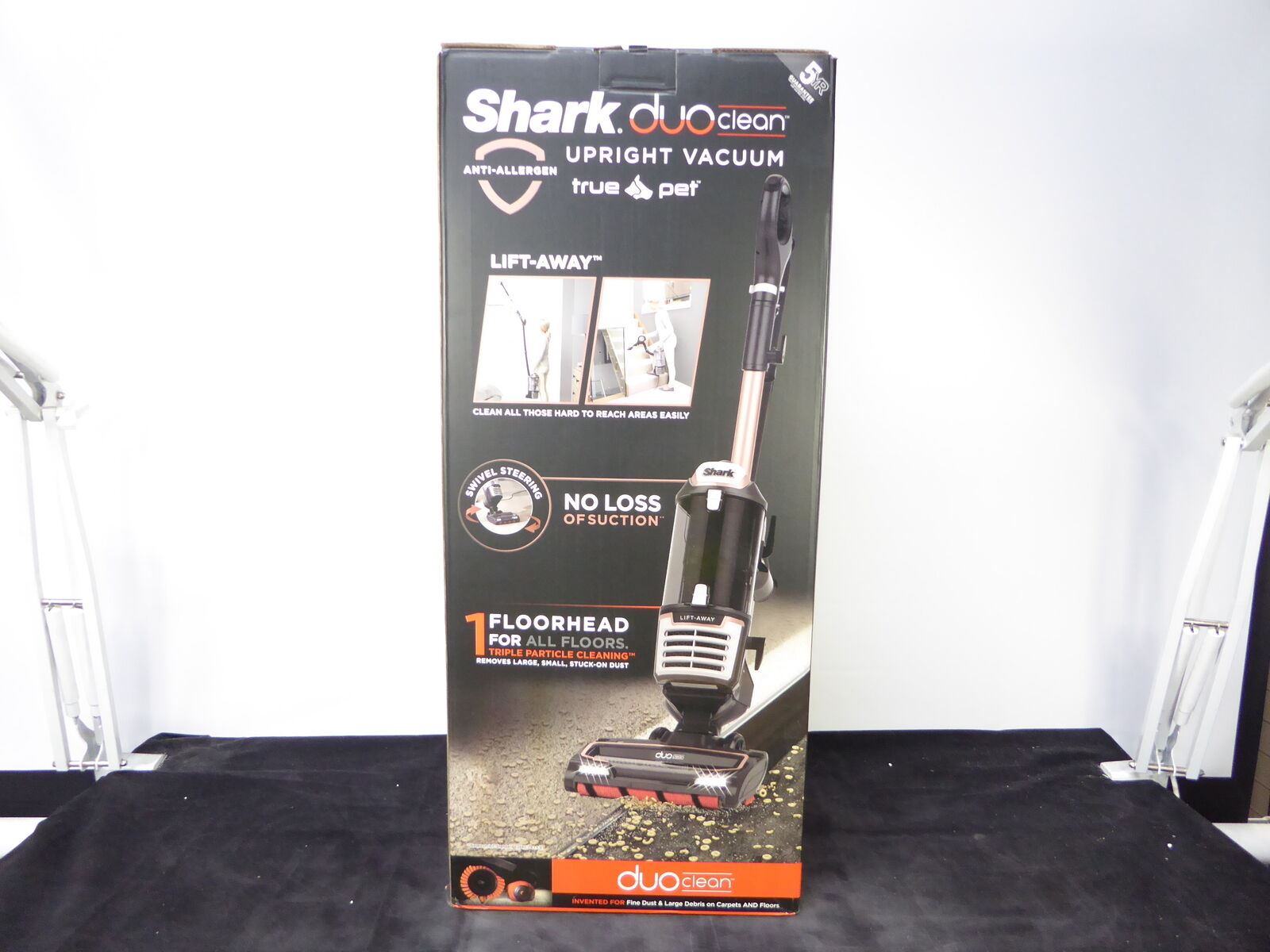 SHARK DuoClean LiftAway True Pet NV700UKT Upright Bagless Vacuum