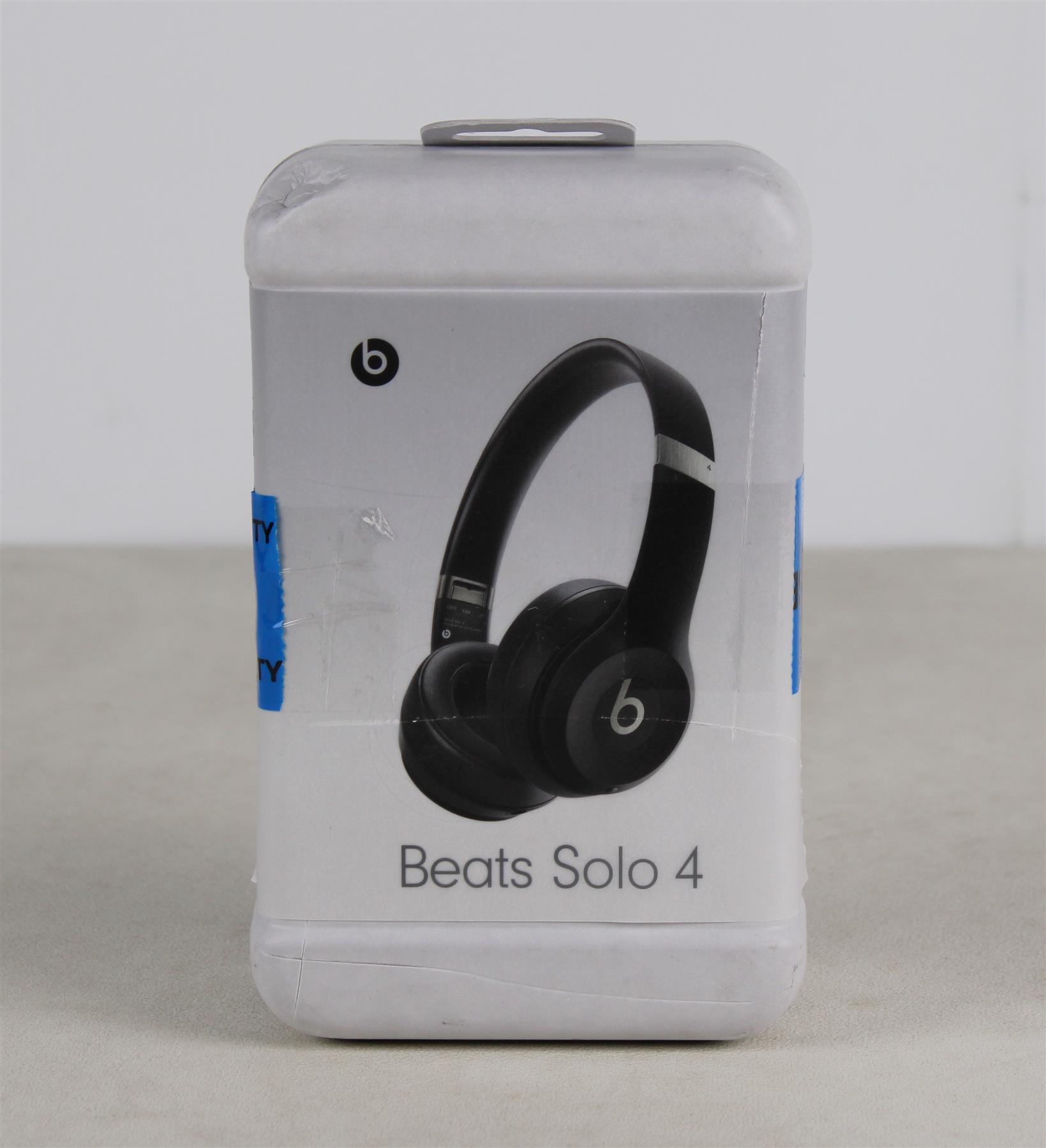 BEATS Solo 4 Wireless Bluetooth Headphones - Black - REFURB-A