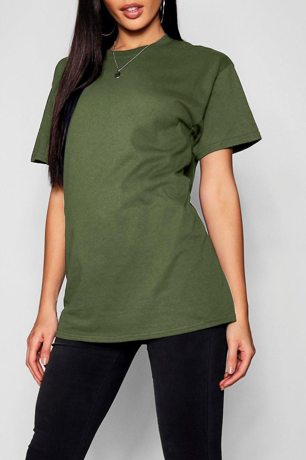 Длинная болотная футболка из плотных материалов. Объемная футболка. Объемные майки. Объемная футболка. Объемная футболка.