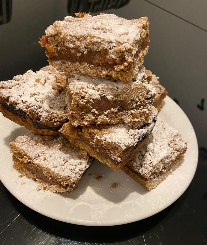 vegan crumble cake.jpg Vegan crumble