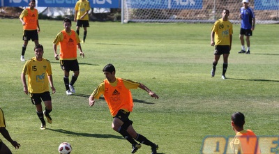 גונזאלס (יניב גונן)